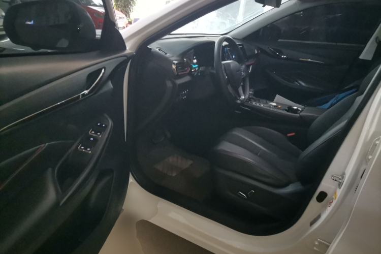 Used CHANGAN OSHAN X5 2021 1.5T DCT Flagship Edition Driver Seat
