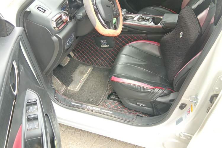 Used CHANGAN OSHAN X5 2021 1.5T DCT Flagship Edition Driver Seat