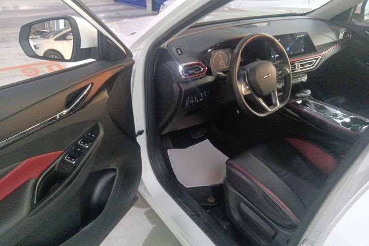 Used CHANGAN OSHAN X5 2021 1.5T DCT Prestige Edition Driver Seat