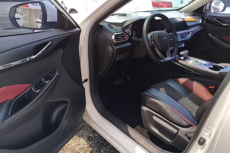 Used CHANGAN OSHAN X5 2021 Revised Version 1.5T DCT Luxury Edition Driver Seat