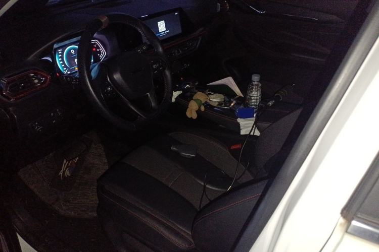 Used CHANGAN OSHAN X5 2021 1.6L CVT Luxury Model Driver Seat