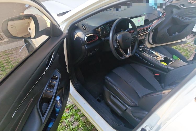 Used CHANGAN OSHAN X5 2021 1.5T DCT Prestige Edition Driver Seat