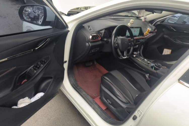 Used CHANGAN OSHAN X5 2021 1.5T DCT Flagship Edition Driver Seat