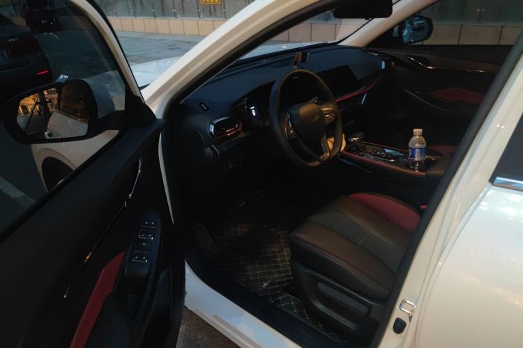 Used CHANGAN OSHAN X5 2021 1.5T DCT Luxury Edition Driver Seat