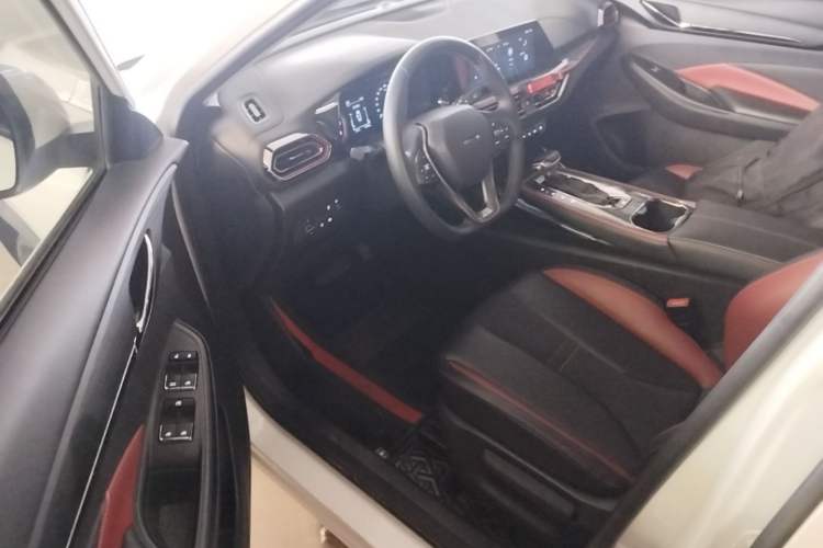 Used CHANGAN OSHAN X5 2021 1.5T DCT Luxury Edition Driver Seat