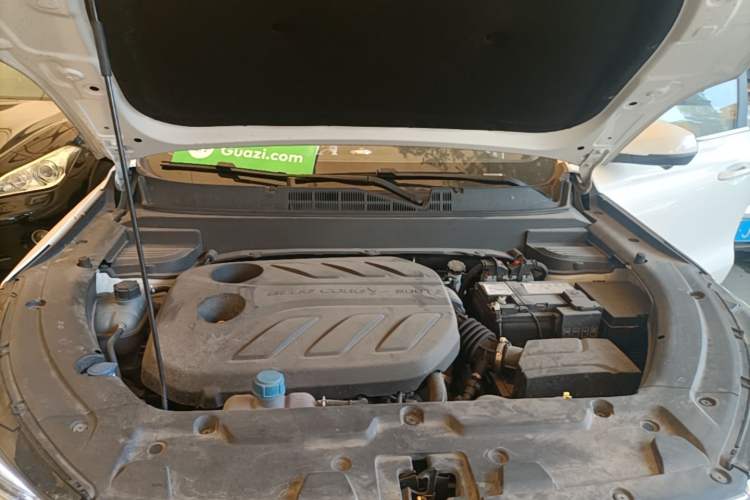 Used CHANGAN OSHAN X5 2021 1.5T DCT Flagship Edition Engine Bay