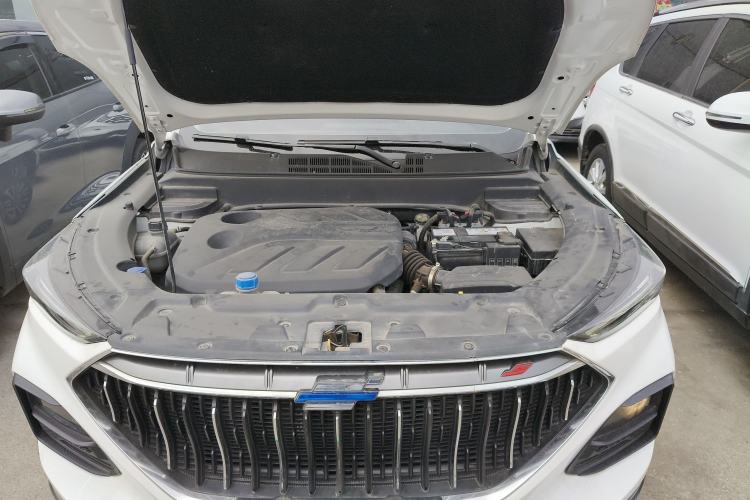 Used CHANGAN OSHAN X5 2021 Revised Version 1.5T DCT Luxury Edition Engine Bay