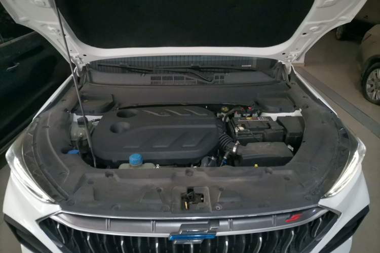 Used CHANGAN OSHAN X5 2021 1.5T DCT Flagship Edition Engine Bay