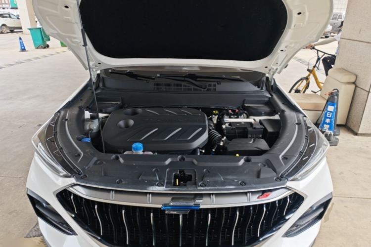 Used CHANGAN OSHAN X5 2021 1.5T DCT Prestige Edition Engine Bay