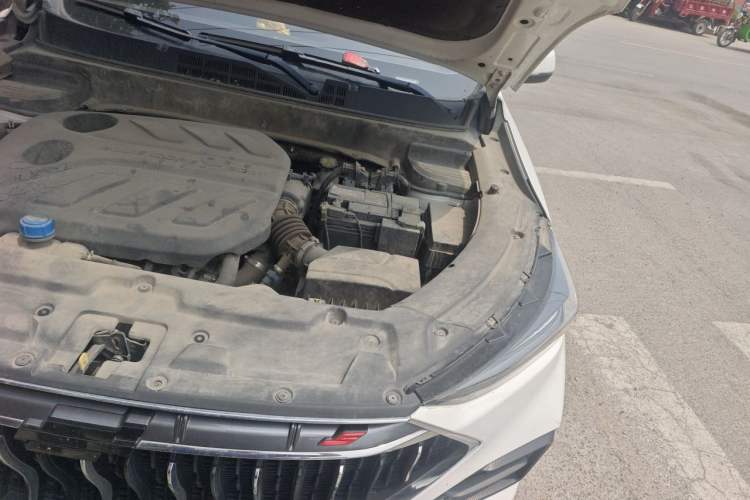 Used CHANGAN OSHAN X5 2021 Revised Version 1.5T DCT Luxury Edition Engine Bay Left