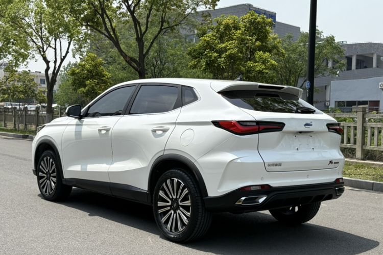 Used CHANGAN OSHAN X5 2021 Revised Version 1.5T DCT Luxury Edition Exterior 2
