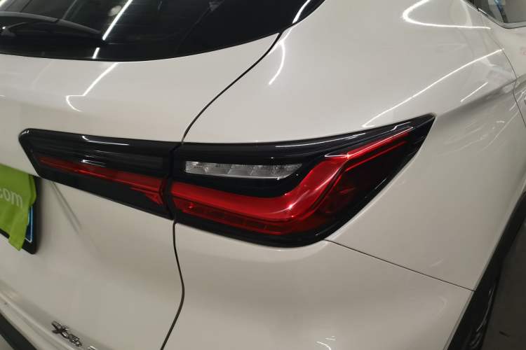 Used CHANGAN OSHAN X5 2021 1.5T DCT Flagship Edition Exterior 2