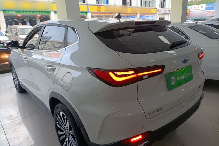 Used CHANGAN OSHAN X5 2021 1.5T DCT Luxury Edition Exterior 2