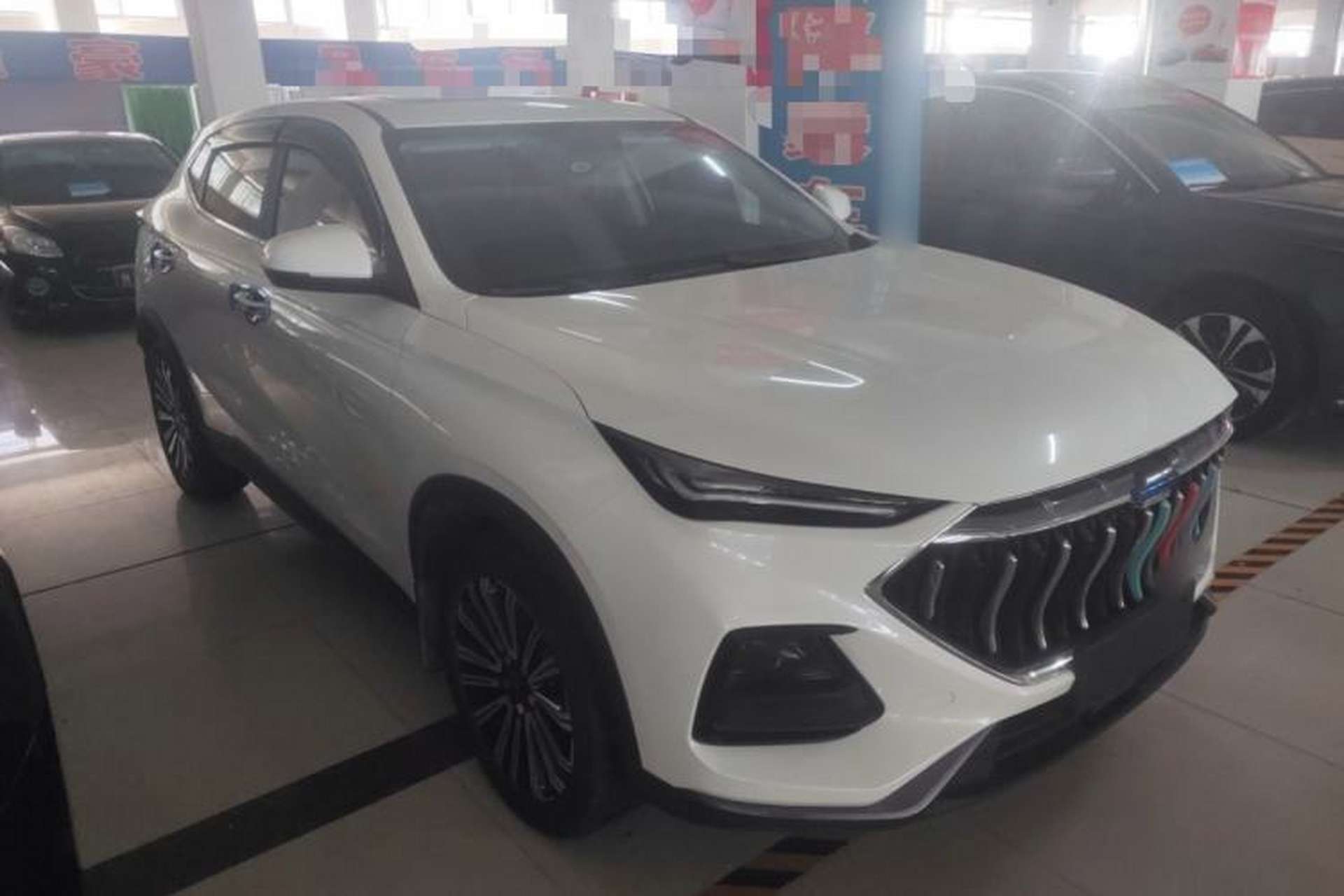 Used CHANGAN OSHAN X5 2021 1.5T DCT Prestige Edition Exterior 2