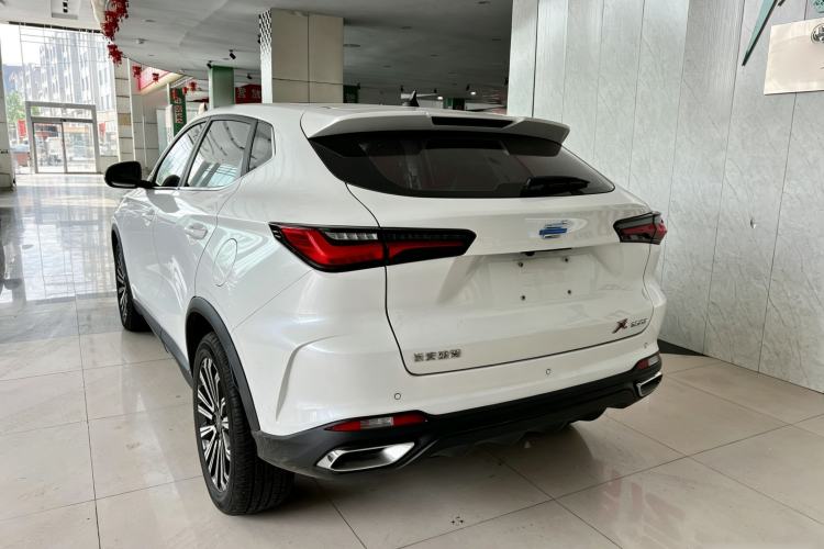 Used CHANGAN OSHAN X5 2021 1.5T DCT Prestige Edition Exterior 3