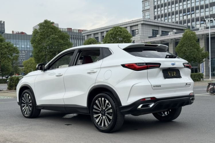 Used CHANGAN OSHAN X5 2021 1.5T DCT Prestige Edition Exterior 3