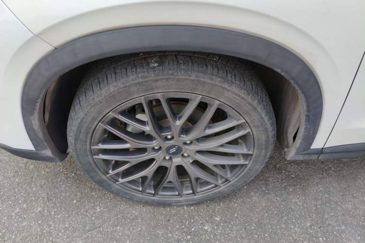 Used CHANGAN OSHAN X5 2021 1.5T DCT Flagship Edition Exterior 4