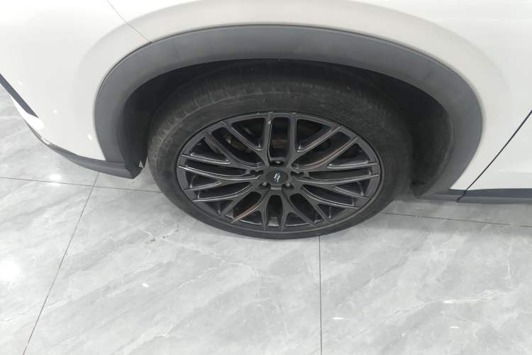 Used CHANGAN OSHAN X5 2021 1.5T DCT Flagship Edition Exterior 4