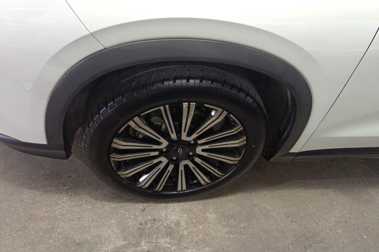 Used CHANGAN OSHAN X5 2021 1.5T DCT Prestige Edition Exterior 4