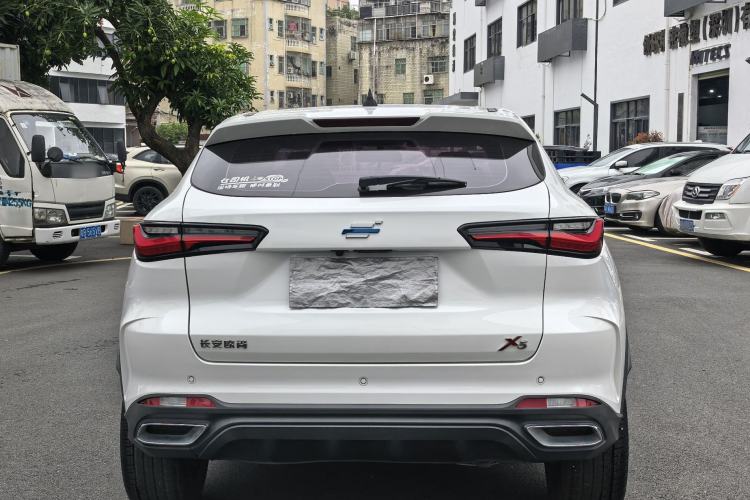 Used CHANGAN OSHAN X5 2021 1.6L CVT Luxury Model Exterior 5
