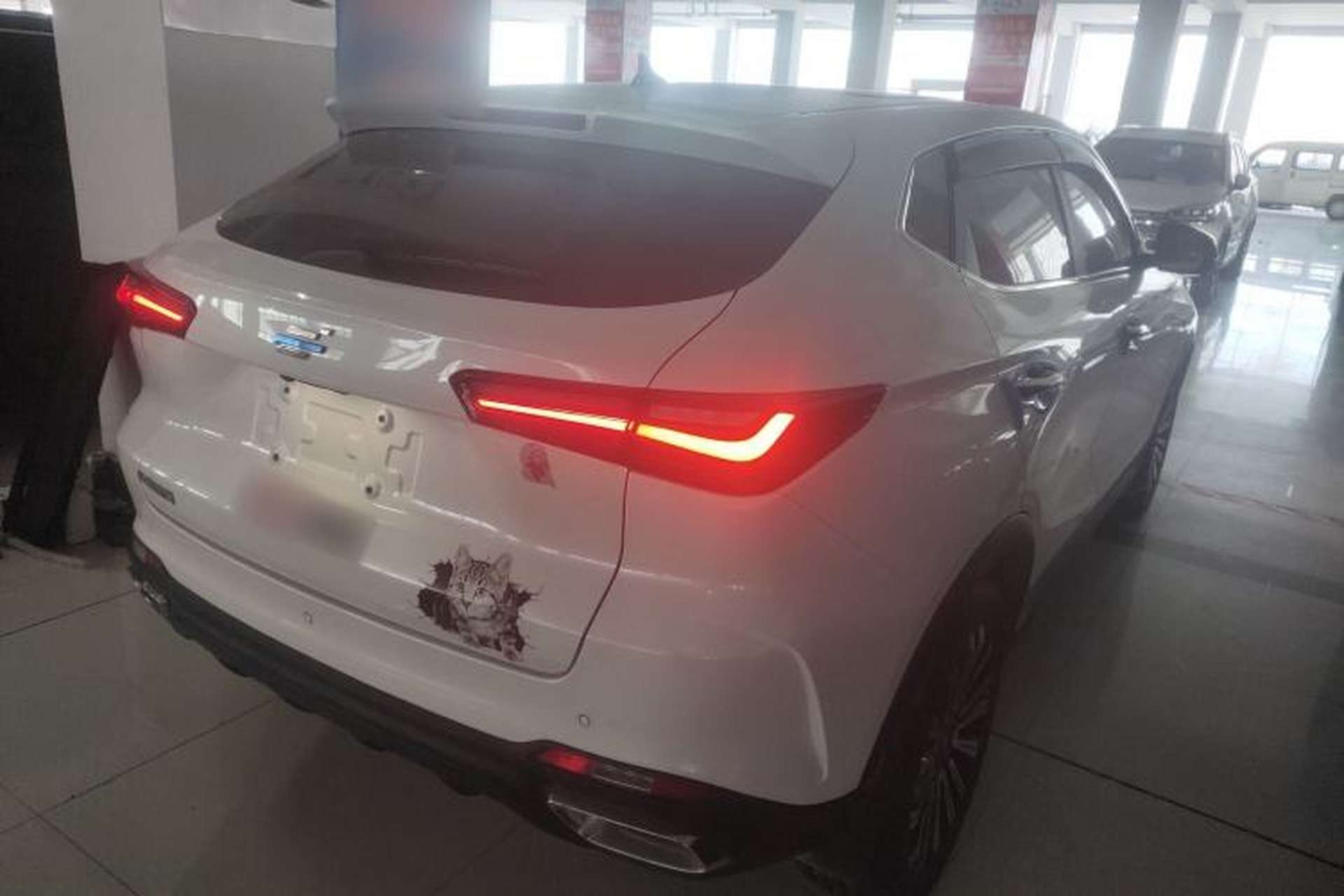Used CHANGAN OSHAN X5 2021 1.5T DCT Prestige Edition Exterior 5