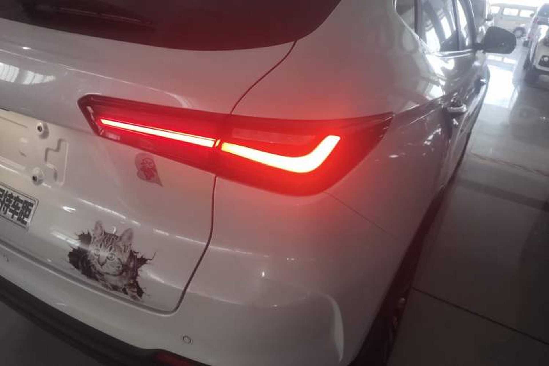 Used CHANGAN OSHAN X5 2021 1.5T DCT Prestige Edition Exterior 6