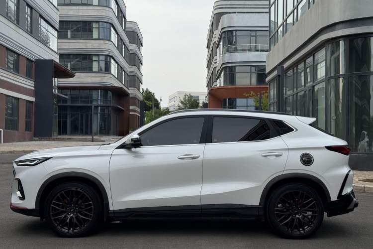 Used CHANGAN OSHAN X5 2021 1.5T DCT Flagship Edition Exterior 6
