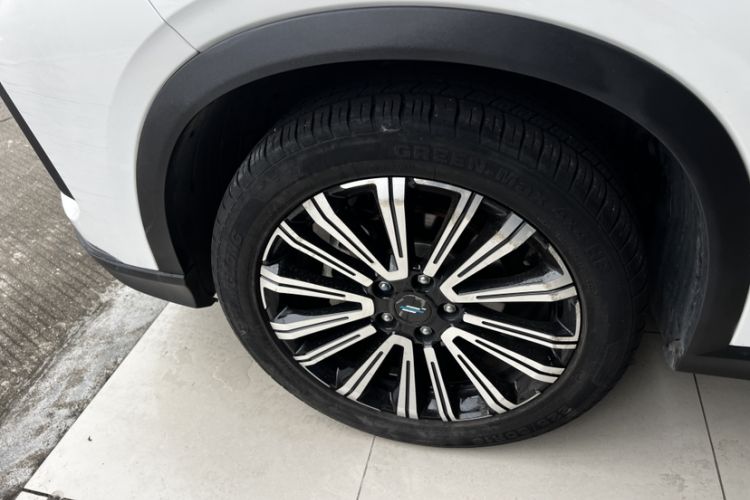 Used CHANGAN OSHAN X5 2021 1.5T DCT Prestige Edition Exterior 7