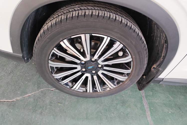 Used CHANGAN OSHAN X5 2021 1.5T DCT Prestige Edition Exterior 7