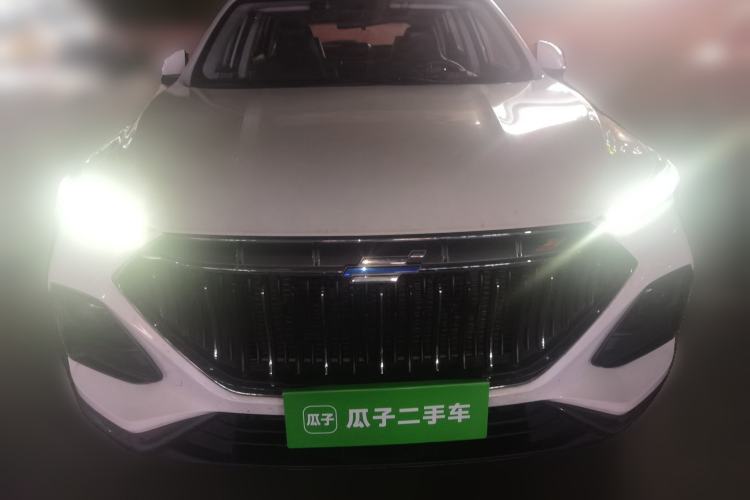 Used CHANGAN OSHAN X5 2021 1.5T DCT Prestige Edition Front