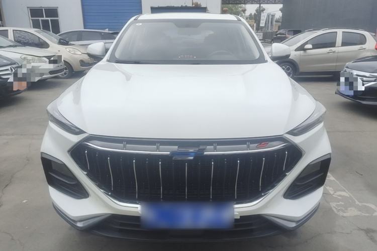 Used CHANGAN OSHAN X5 2021 Revised Version 1.5T DCT Luxury Edition Front