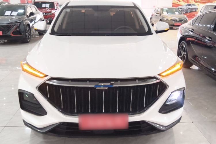 Used CHANGAN OSHAN X5 2021 1.6L CVT Luxury Version Front