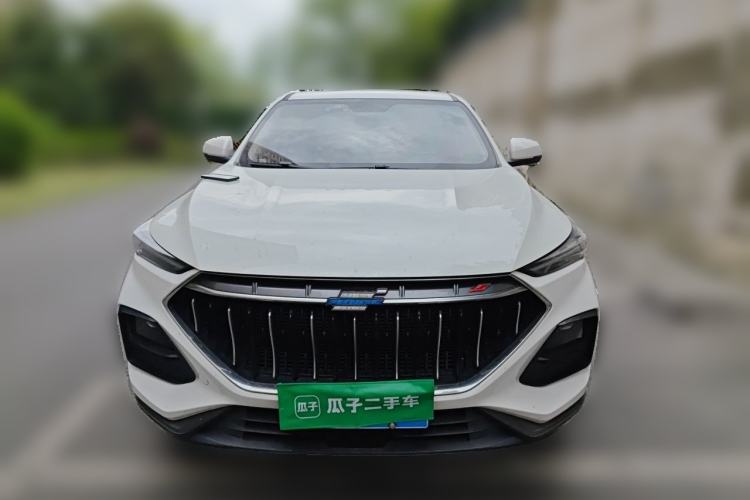 Used CHANGAN OSHAN X5 2021 1.5T DCT Prestige Edition Front