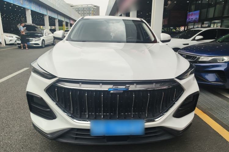 Used CHANGAN OSHAN X5 2021 1.6L CVT Luxury Model Front