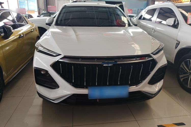 Used CHANGAN OSHAN X5 2021 1.5T DCT Prestige Edition Front