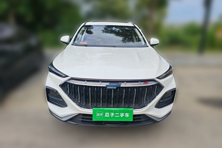 Used CHANGAN OSHAN X5 2021 Revised Version 1.5T DCT Luxury Edition Front