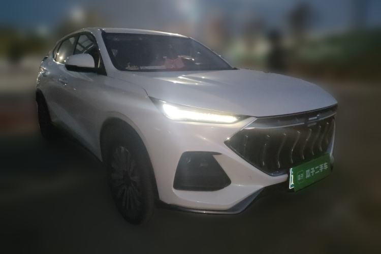 Used CHANGAN OSHAN X5 2021 1.6L CVT Comfort Model Front Right 45 Deg