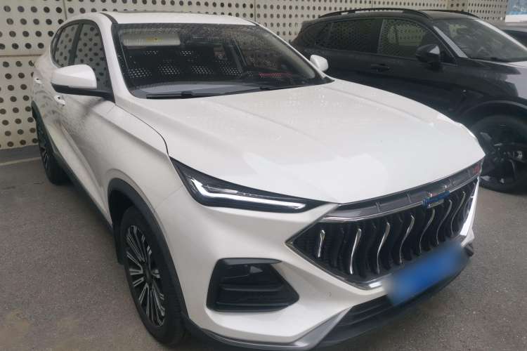 Used CHANGAN OSHAN X5 2021 Revised Version 1.5T DCT Luxury Edition Front Right 45 Deg