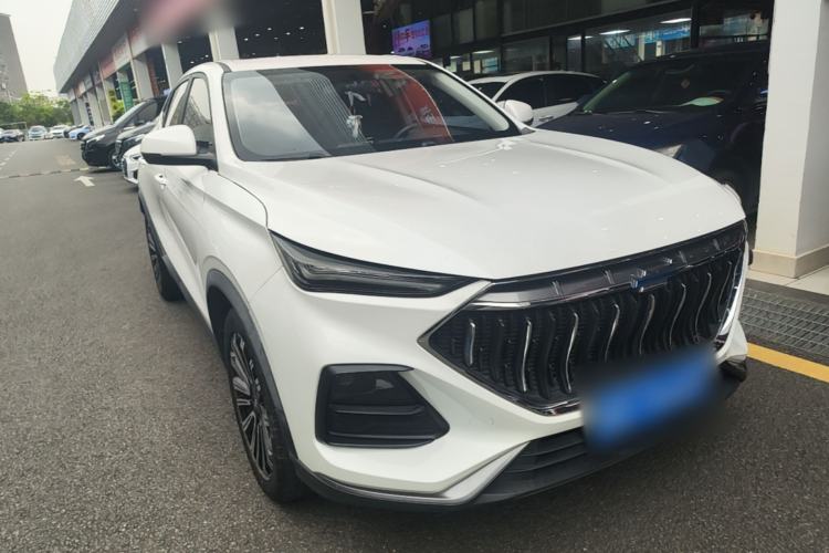 Used CHANGAN OSHAN X5 2021 1.6L CVT Luxury Model Front Right 45 Deg