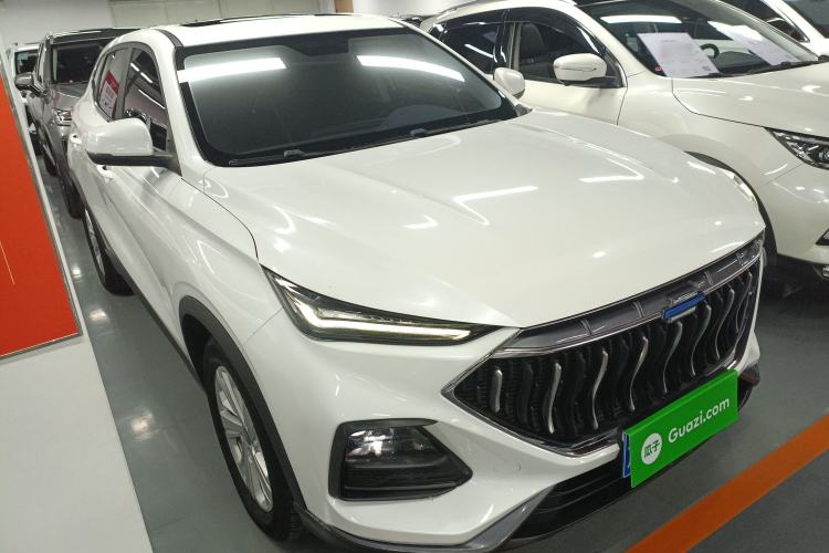 Used CHANGAN OSHAN X5 2021 1.6L CVT Luxury Model Front Right 45 Deg