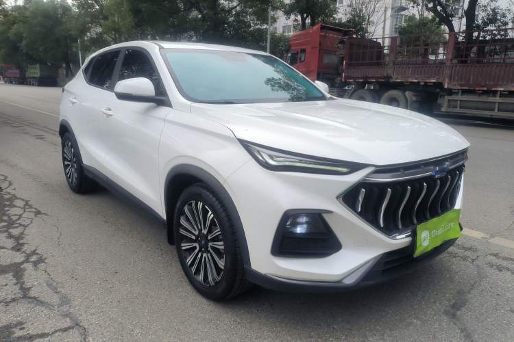 Used CHANGAN OSHAN X5 2021 1.5T DCT Prestige Edition Front Right 45 Deg