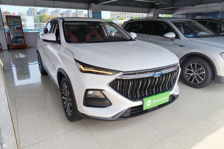 Used CHANGAN OSHAN X5 2021 1.5T DCT Prestige Edition Front Right 45 Deg