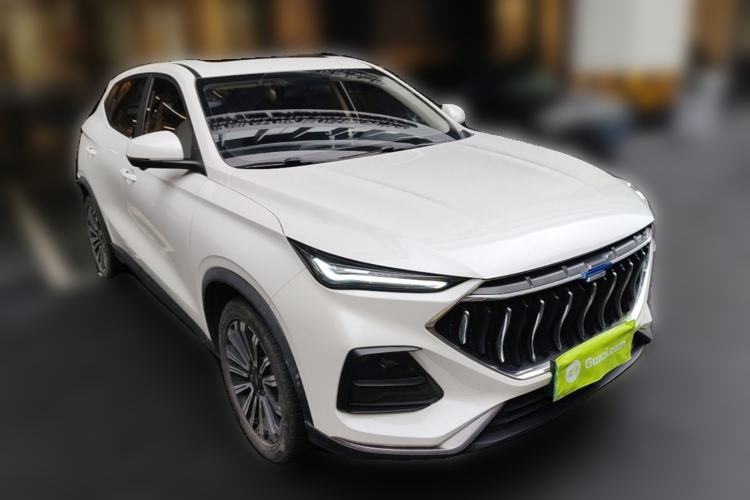 Used CHANGAN OSHAN X5 2021 1.6L CVT Comfort Model Front Right 45 Deg