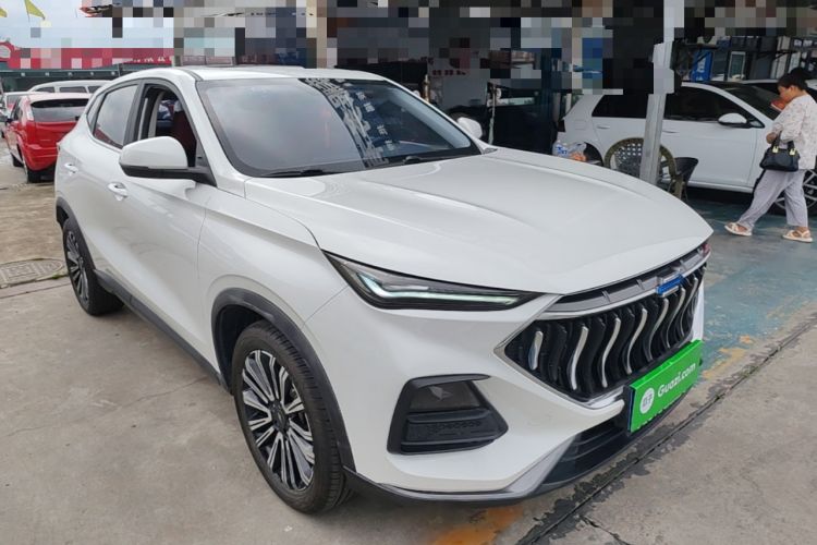 Used CHANGAN OSHAN X5 2021 1.5T DCT Prestige Edition Front Right 45 Deg