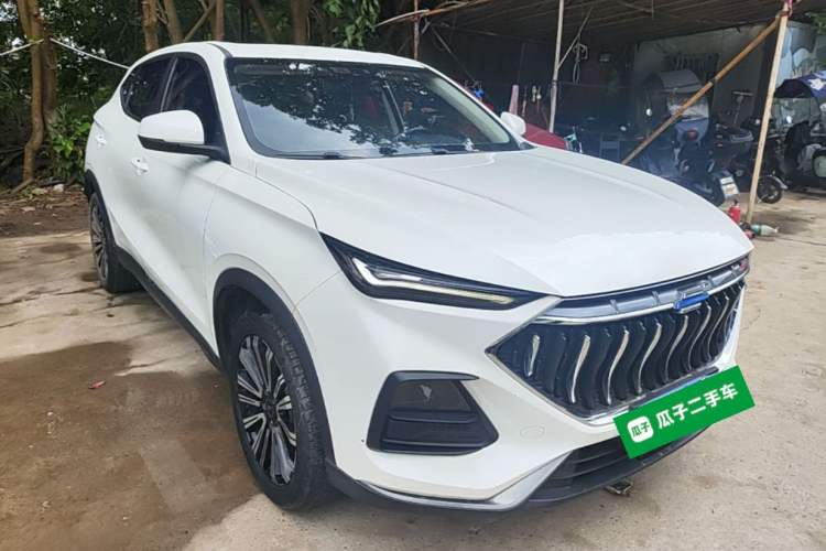 Used CHANGAN OSHAN X5 2021 Revised Version 1.5T DCT Luxury Edition Front Right 45 Deg