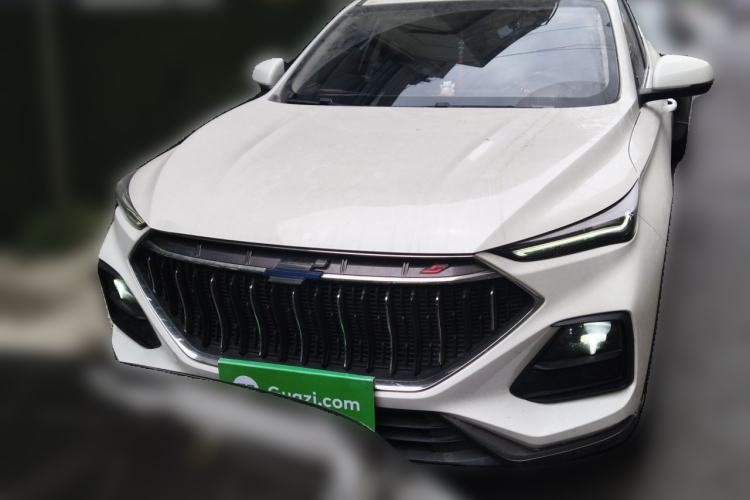 Used CHANGAN OSHAN X5 2021 1.5T DCT Prestige Edition Front