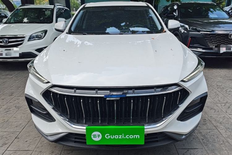 Used CHANGAN OSHAN X5 2021 1.6L CVT Luxury Model Front