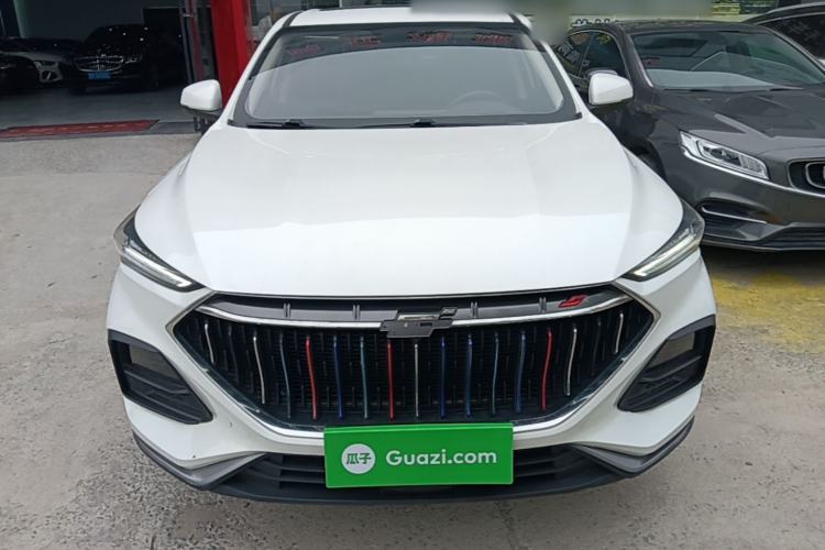 Used CHANGAN OSHAN X5 2021 Revised Version 1.5T DCT Luxury Edition Front