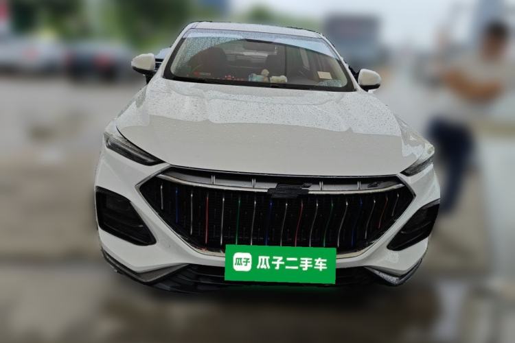 Used CHANGAN OSHAN X5 2021 Revised Version 1.6L Manual Luxury Edition Front