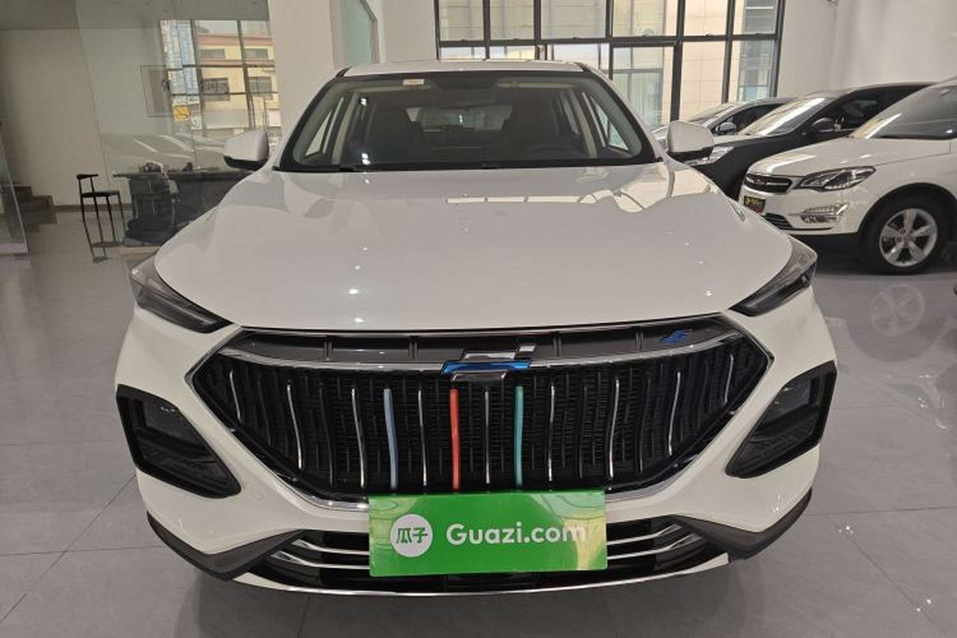 Used CHANGAN OSHAN X5 2021 Revised Version 1.6L Manual Luxury Edition Front